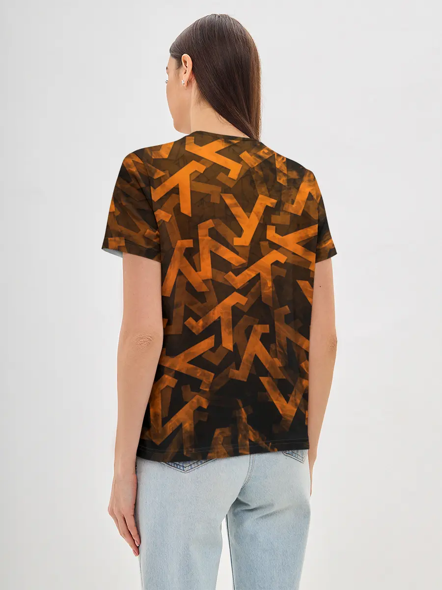 Женская базовая футболка / ЛОГО КНОПКА | HALF-LIFE