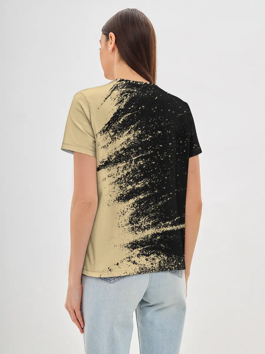 Женская базовая футболка / Black clover bull.