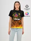 Женская базовая футболка / Секре Сваллотейл в огне Неро