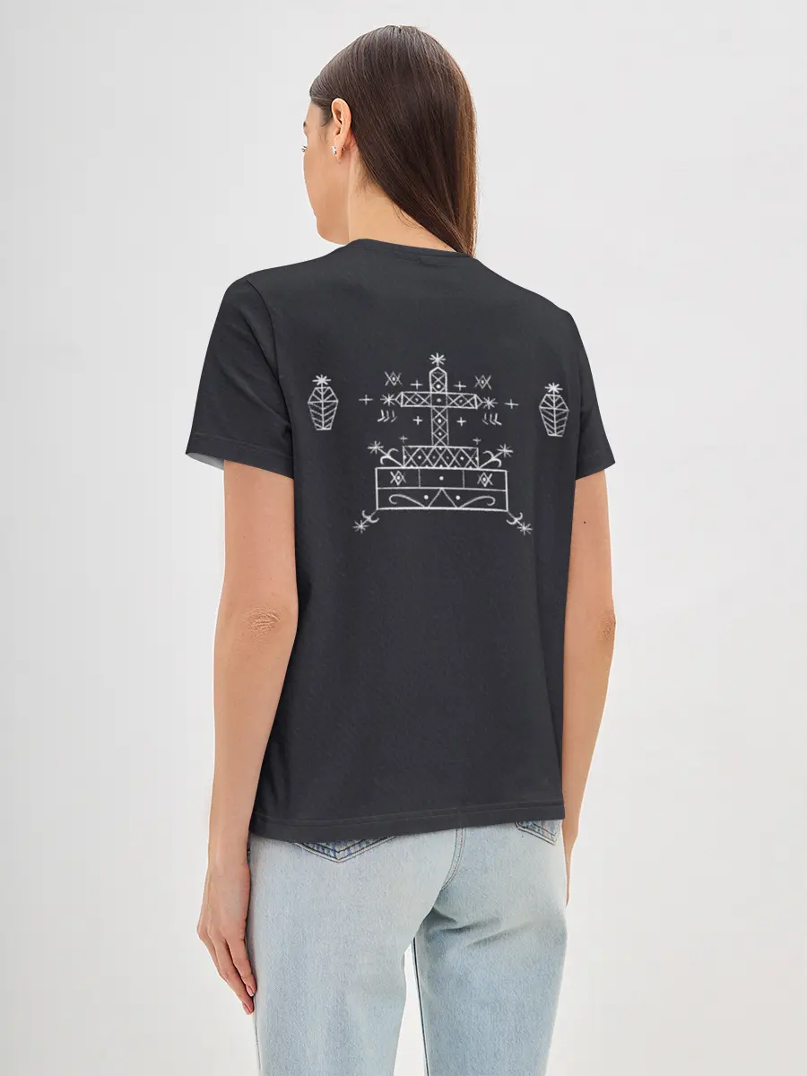 Женская базовая футболка / Барон Суббота