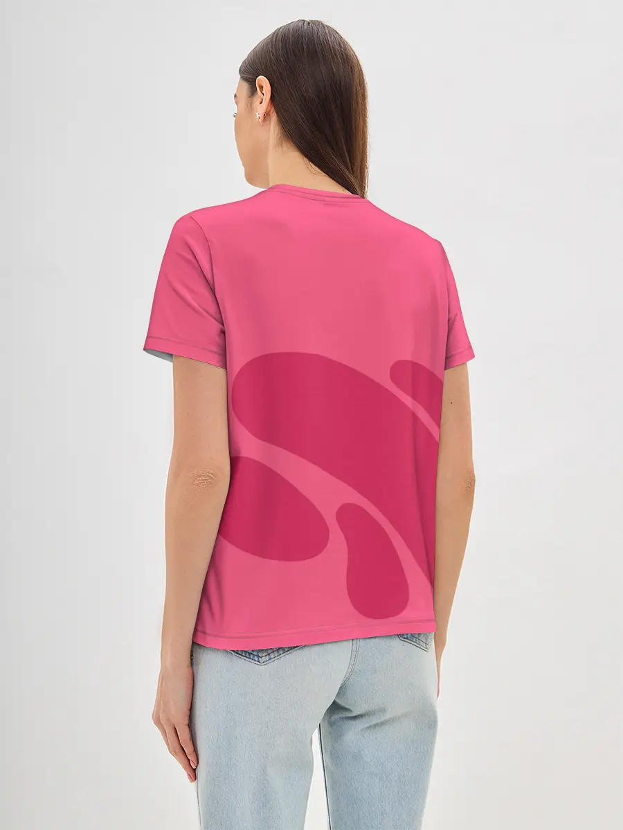 Женская базовая футболка / Нэдзуко Камадо