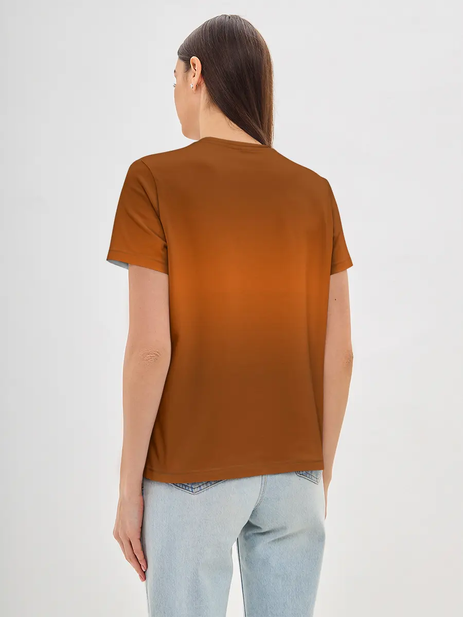 Женская базовая футболка / Leo