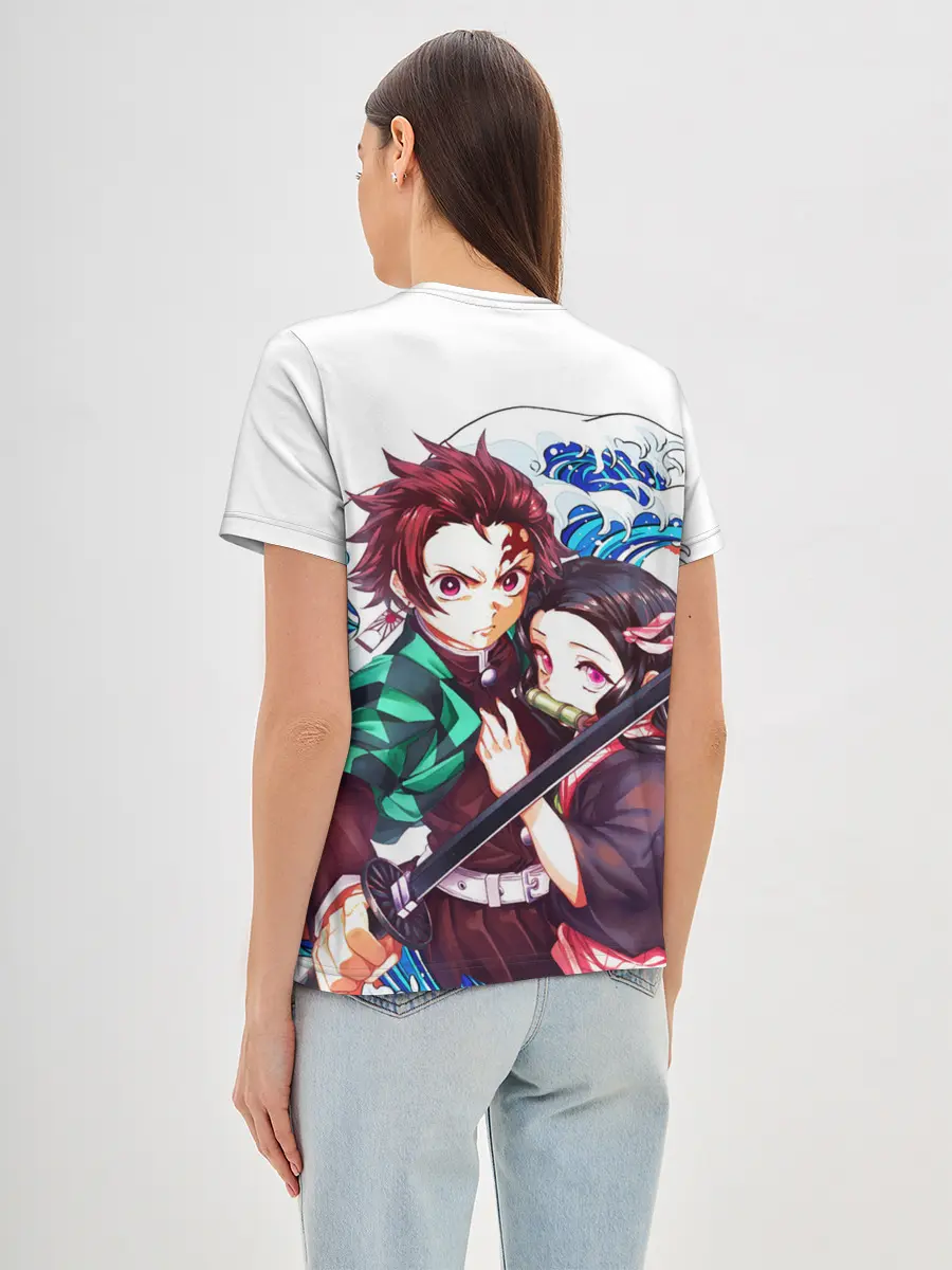 Женская базовая футболка / Клинок рассекающий демонов