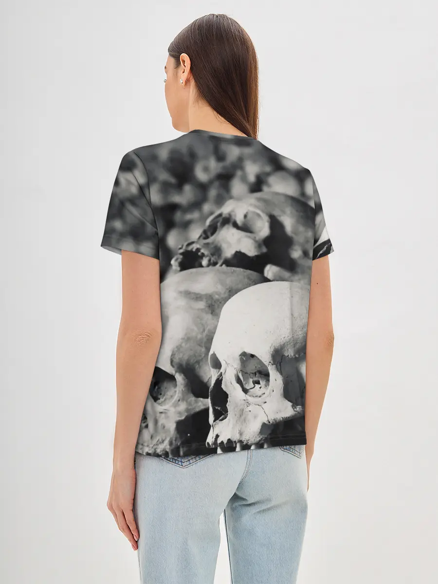 Женская базовая футболка / ЧЕРЕПА