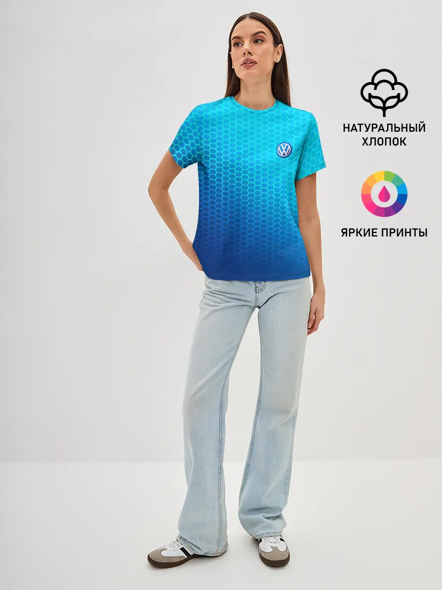 Женская базовая футболка / VOLKSWAGEN carbon uniform 2018