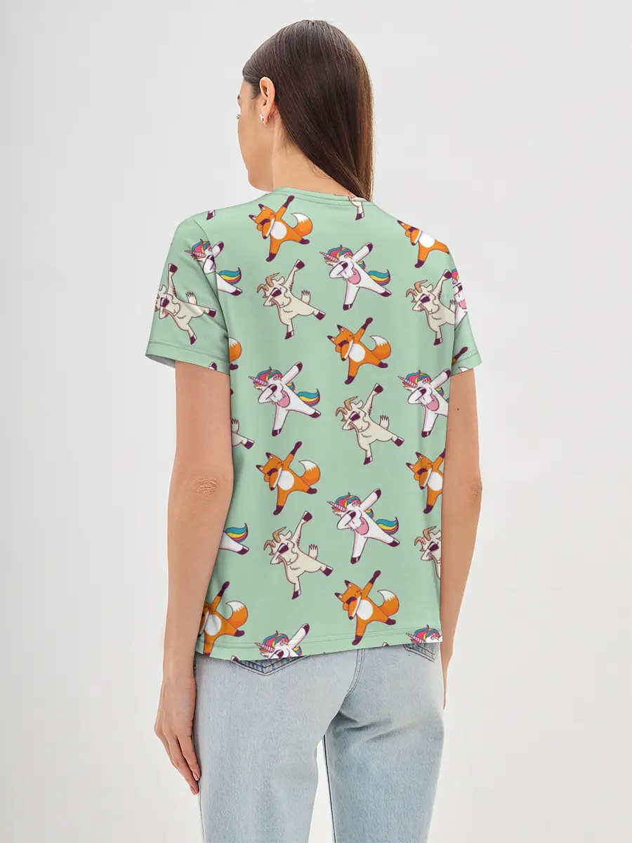 Женская базовая футболка / Dabbing Animals