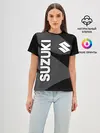 Женская базовая футболка / SUZUKI