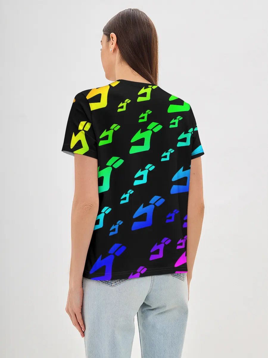 Женская базовая футболка / Радужный Паттерн Лого ДжоДжо