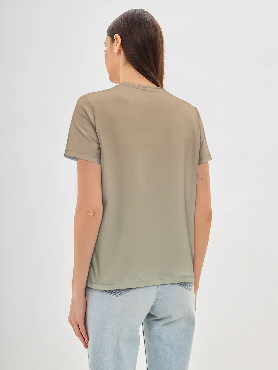 Женская базовая футболка / Девушка ящерица