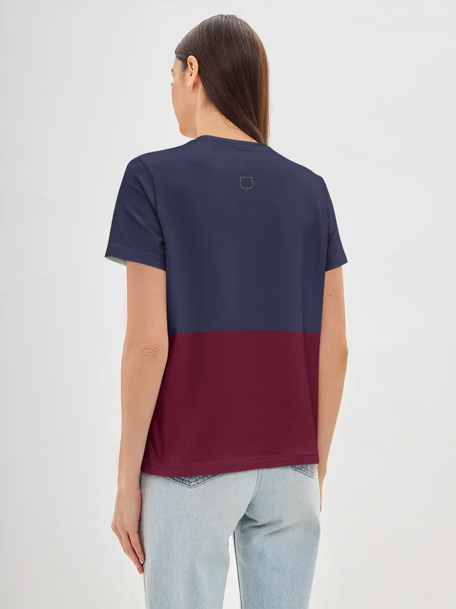 Женская базовая футболка / FC Barcelona | Flag and team Logo