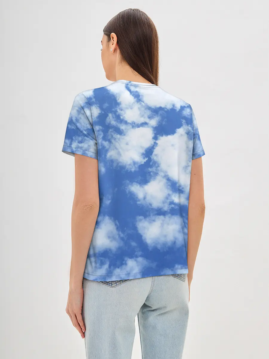 Женская базовая футболка / ОБЛАКА