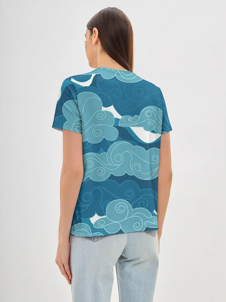 Женская базовая футболка / Облака Греции