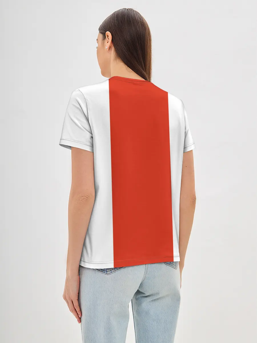 Женская базовая футболка / Незуко Камадо Kimetsu no Yaiba