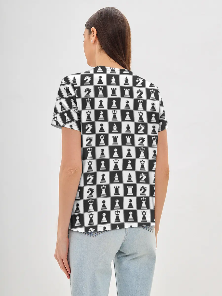 Женская базовая футболка / Шахматы