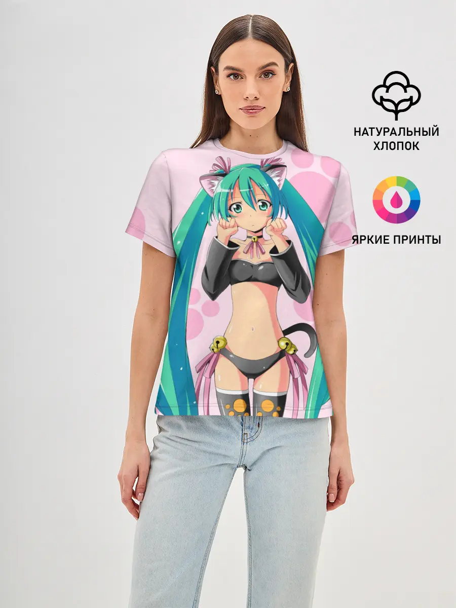 Женская базовая футболка / Хатсуне Мику на розовом фоне