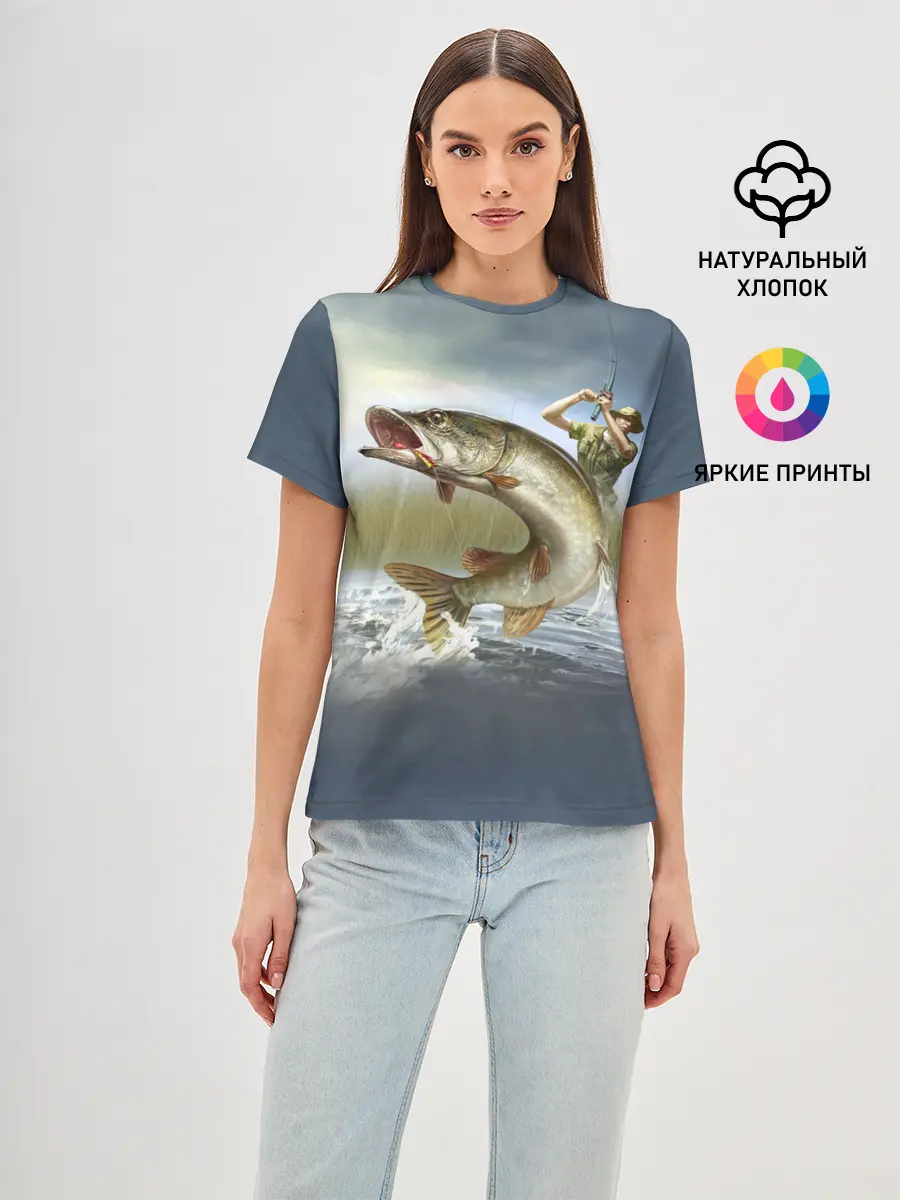 Женская базовая футболка / Щука