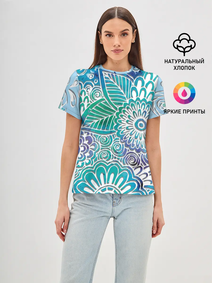 Женская базовая футболка / цветочный узор