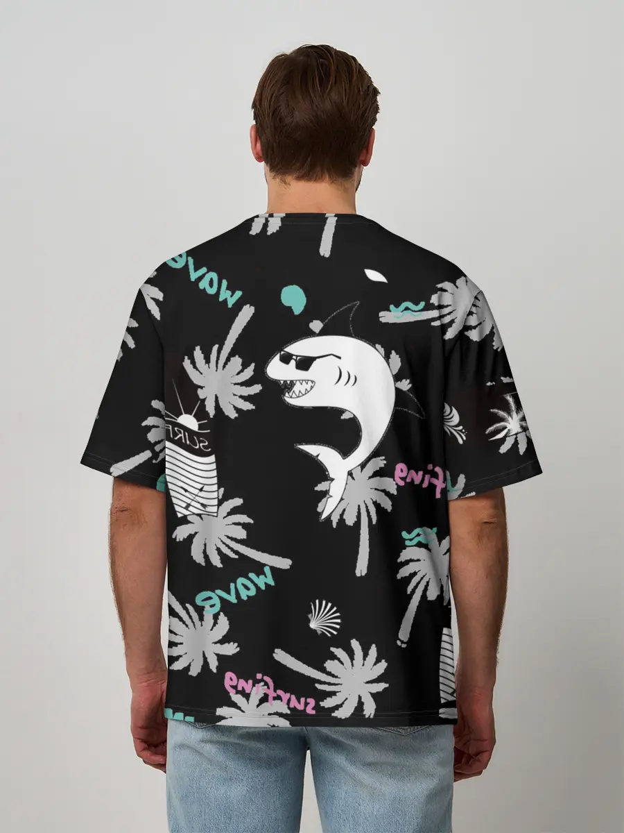Мужская футболка оверсайз / Акула и серфинг
