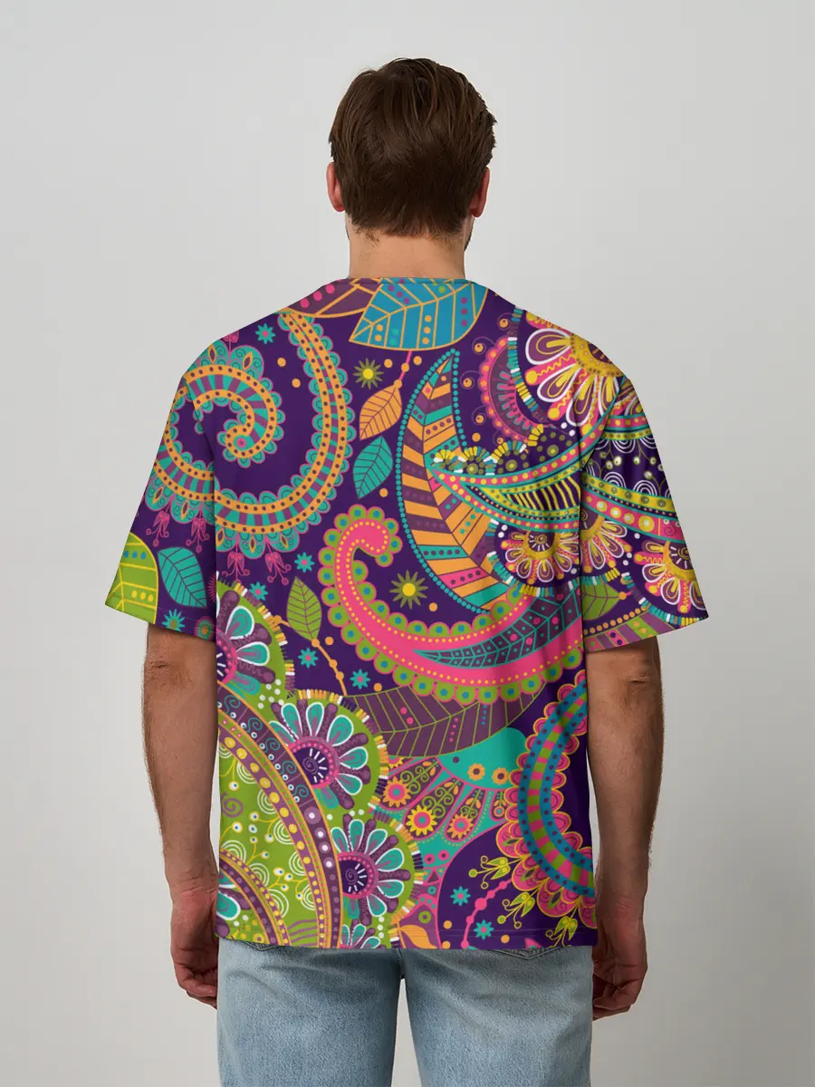 Мужская футболка оверсайз / Яркий красочный узор