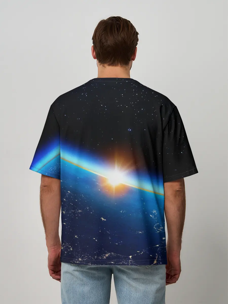 Мужская футболка оверсайз / КОСМИЧЕСКИЙ РАССВЕТ 3D