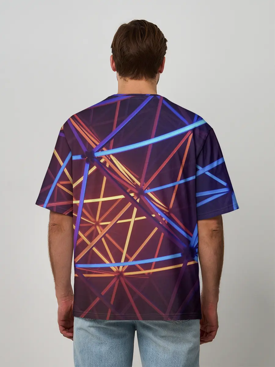 Мужская футболка оверсайз / Линии