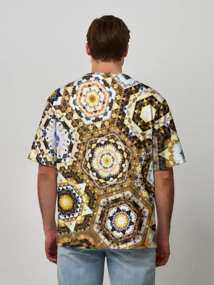 Мужская футболка оверсайз / Калейдоскоп детства