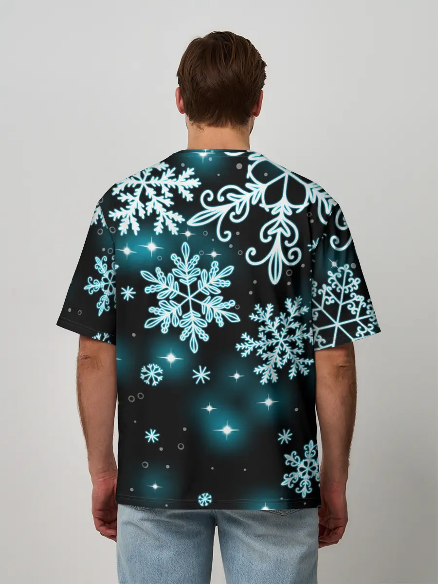 Мужская футболка оверсайз / Космические снежинки