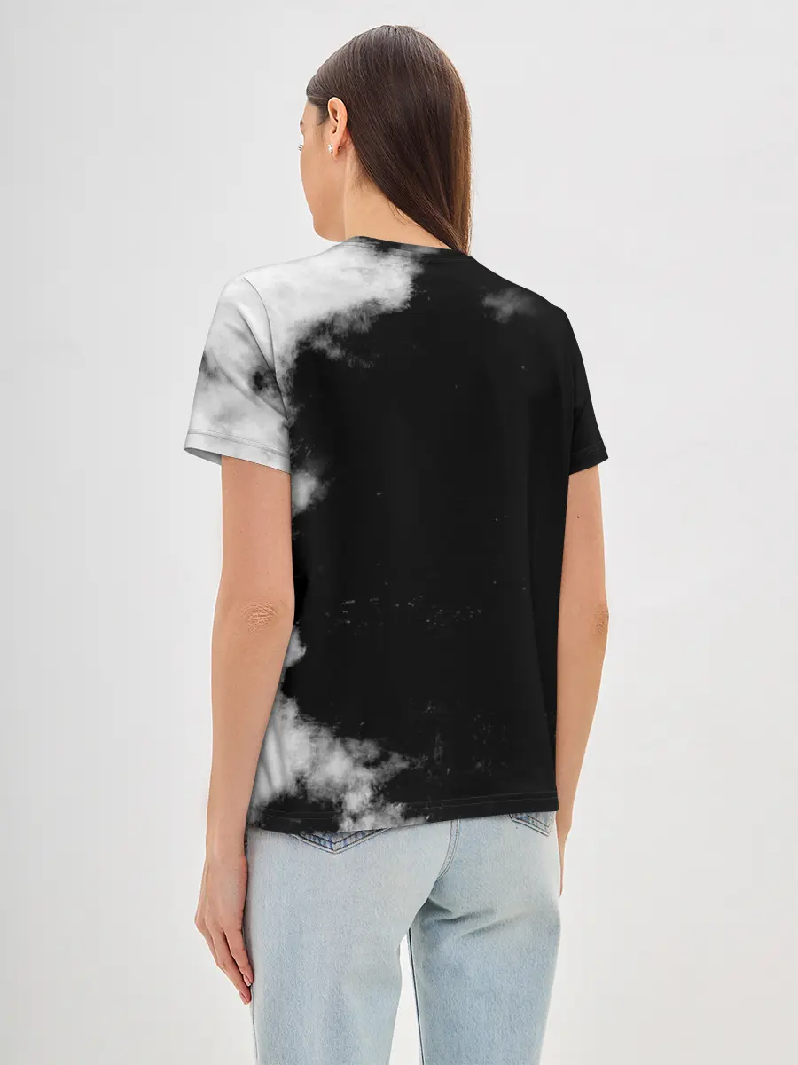 Женская базовая футболка / Coronavirus 2019 - nCoV