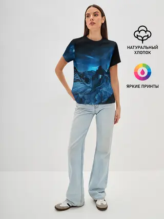 Женская базовая футболка / Северное сияние