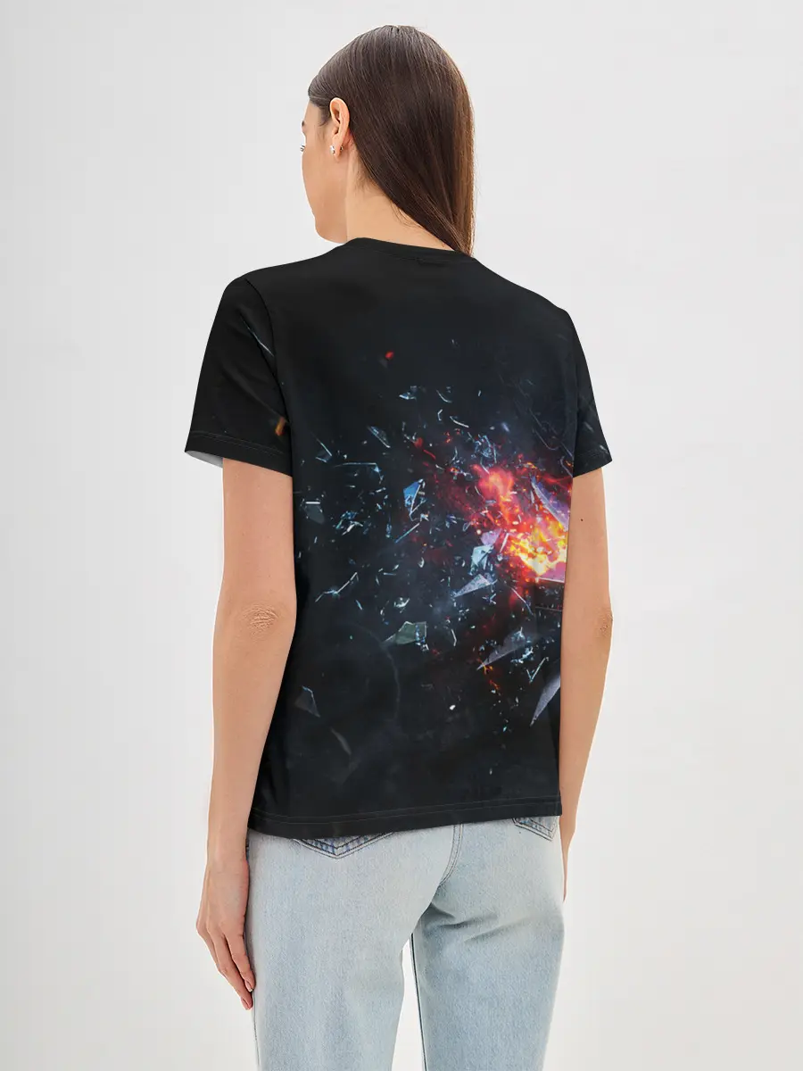 Женская базовая футболка / МЕДАЛЬОН ВЕДЬМАКА