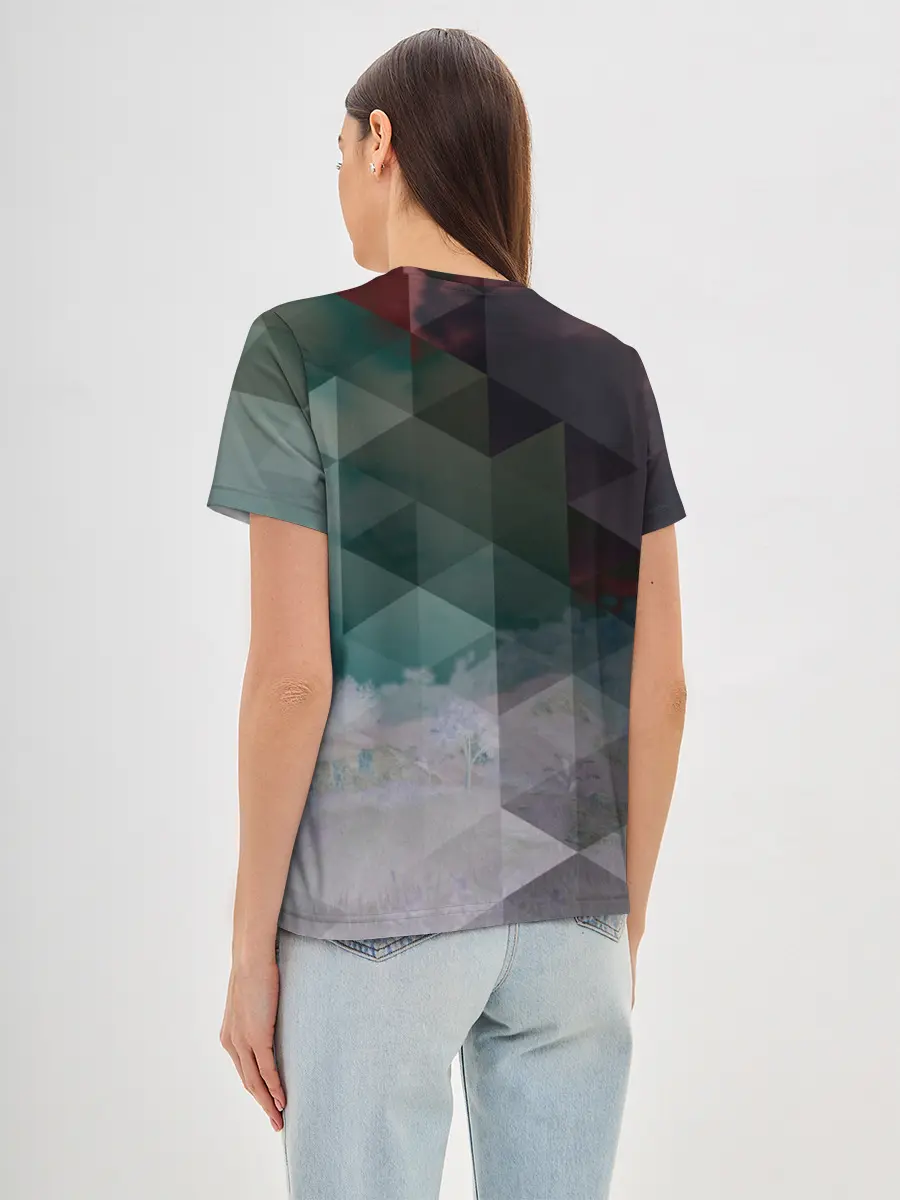 Женская базовая футболка / FarCry polygon