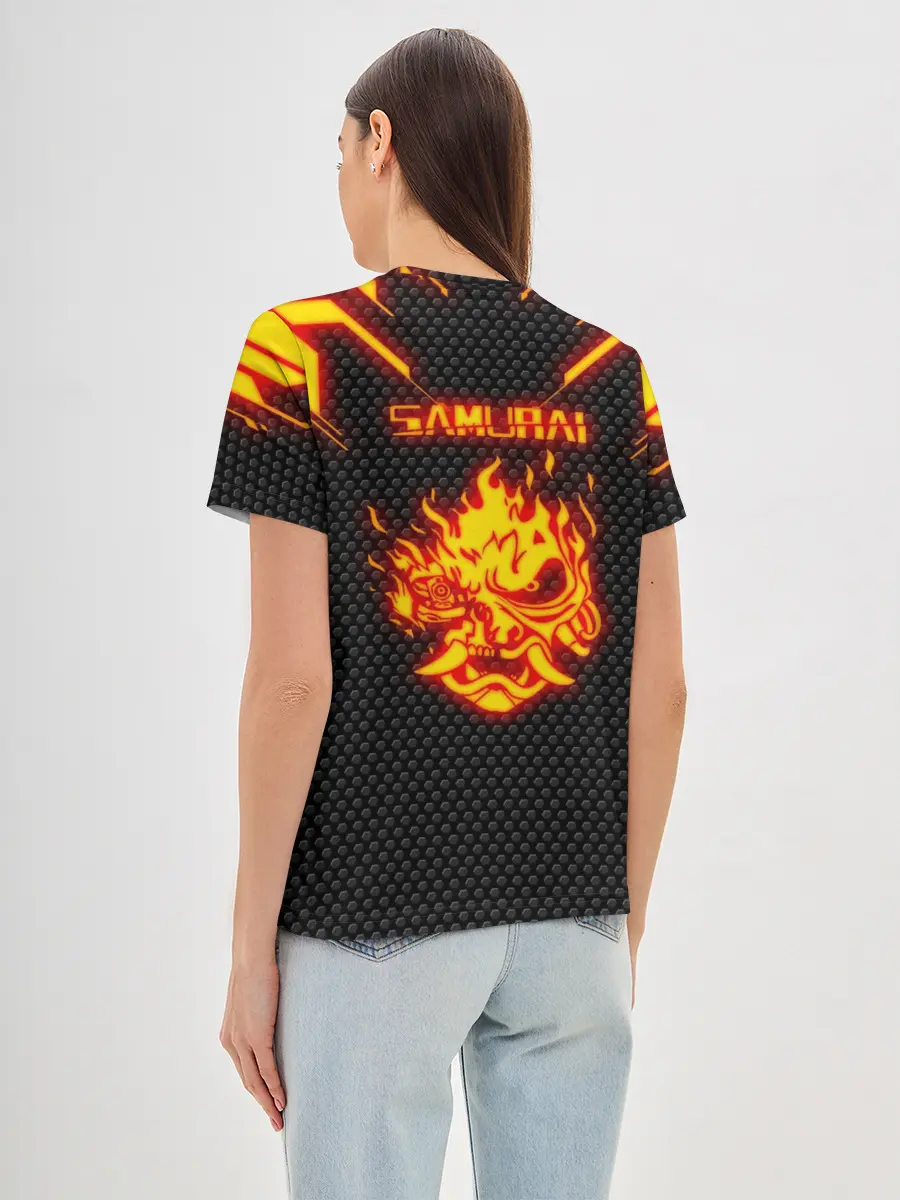 Женская базовая футболка / CYBERPUNK 2077