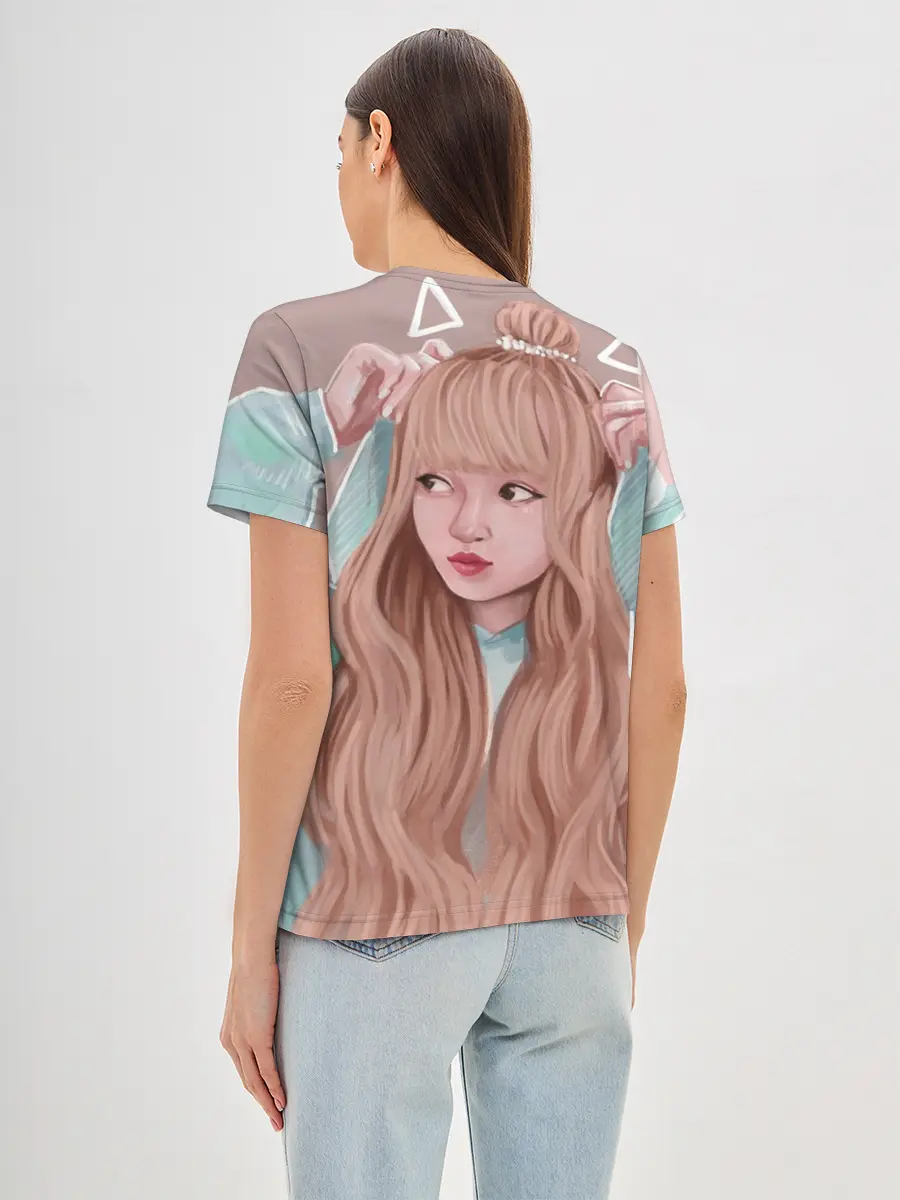 Женская базовая футболка / Лиса Манобан