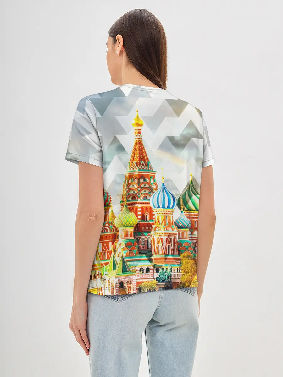 Женская базовая футболка / Москва
