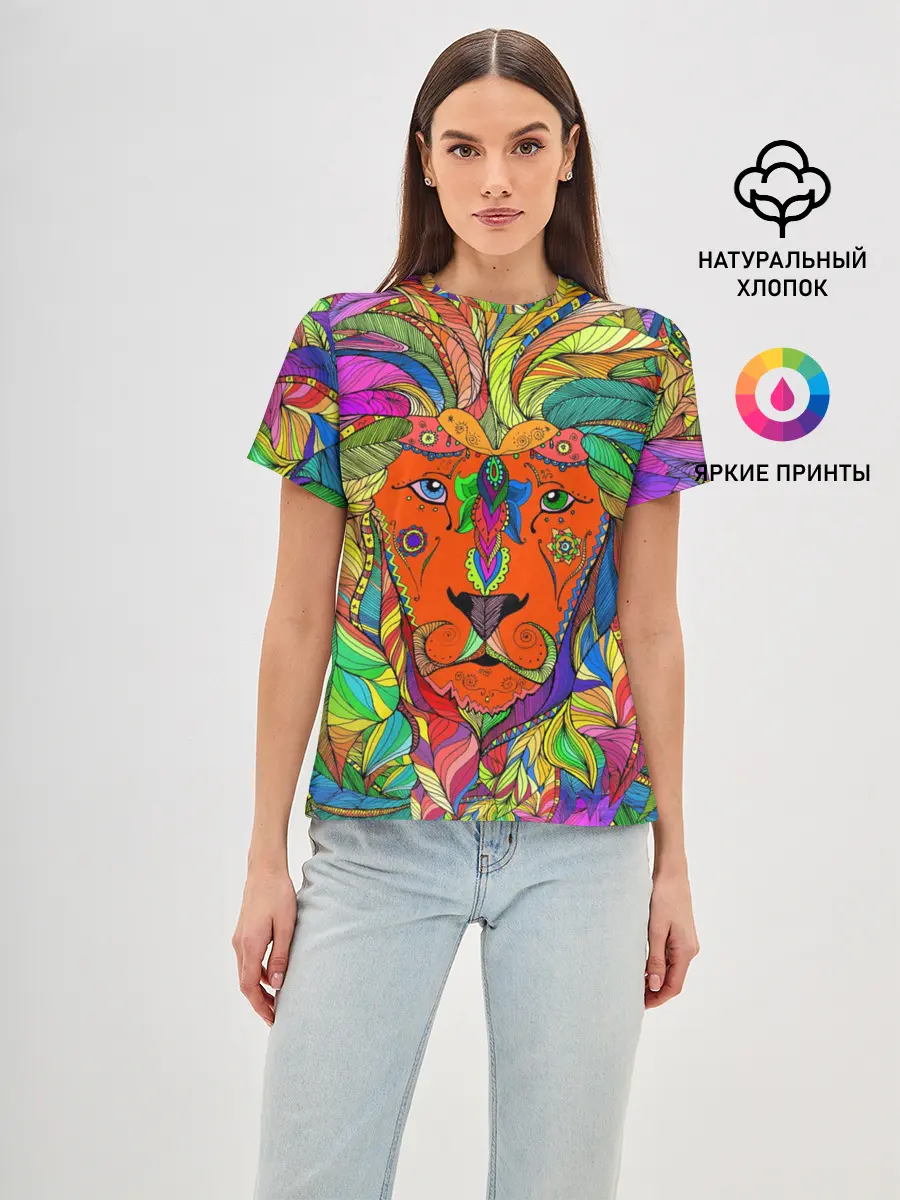 Женская базовая футболка / Лев шаман