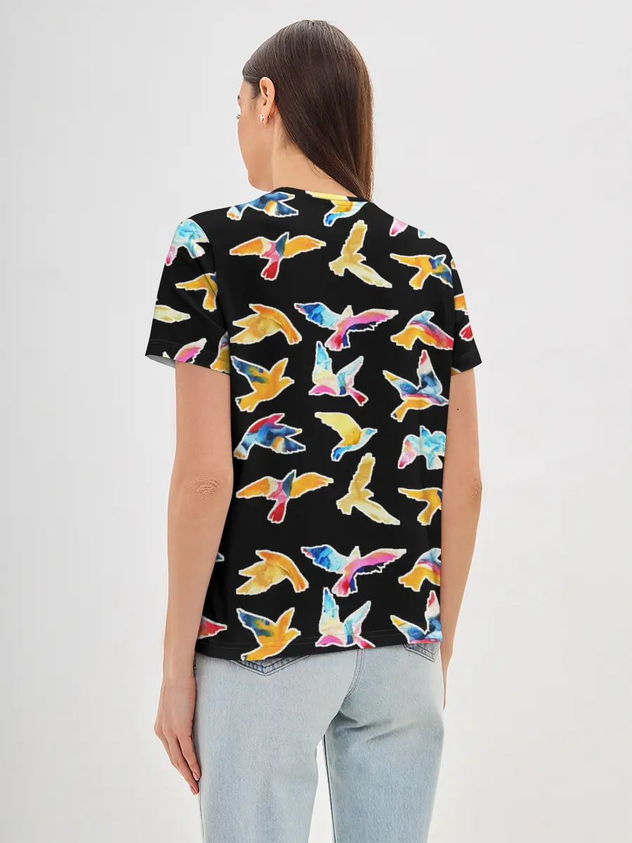 Женская базовая футболка / акварельные птицы