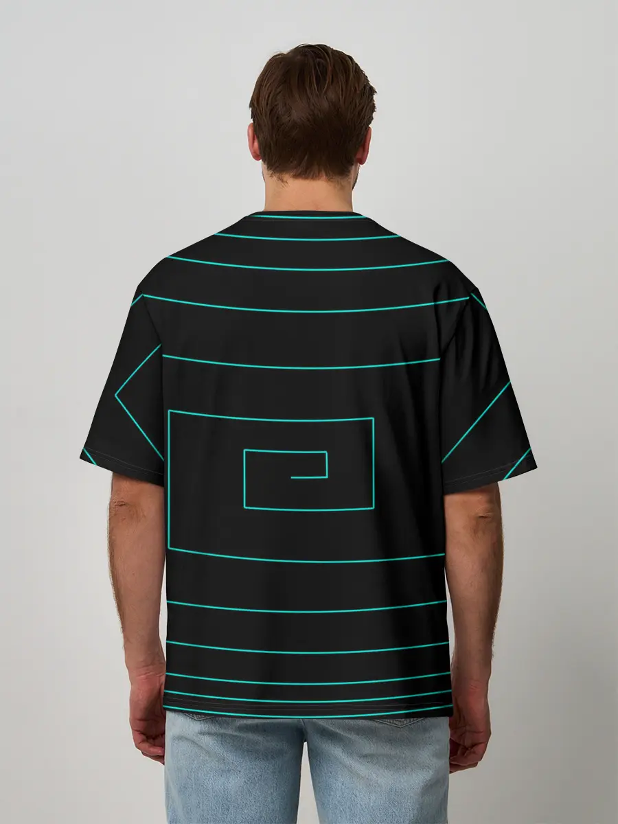 Мужская футболка оверсайз / геометрия нарушена