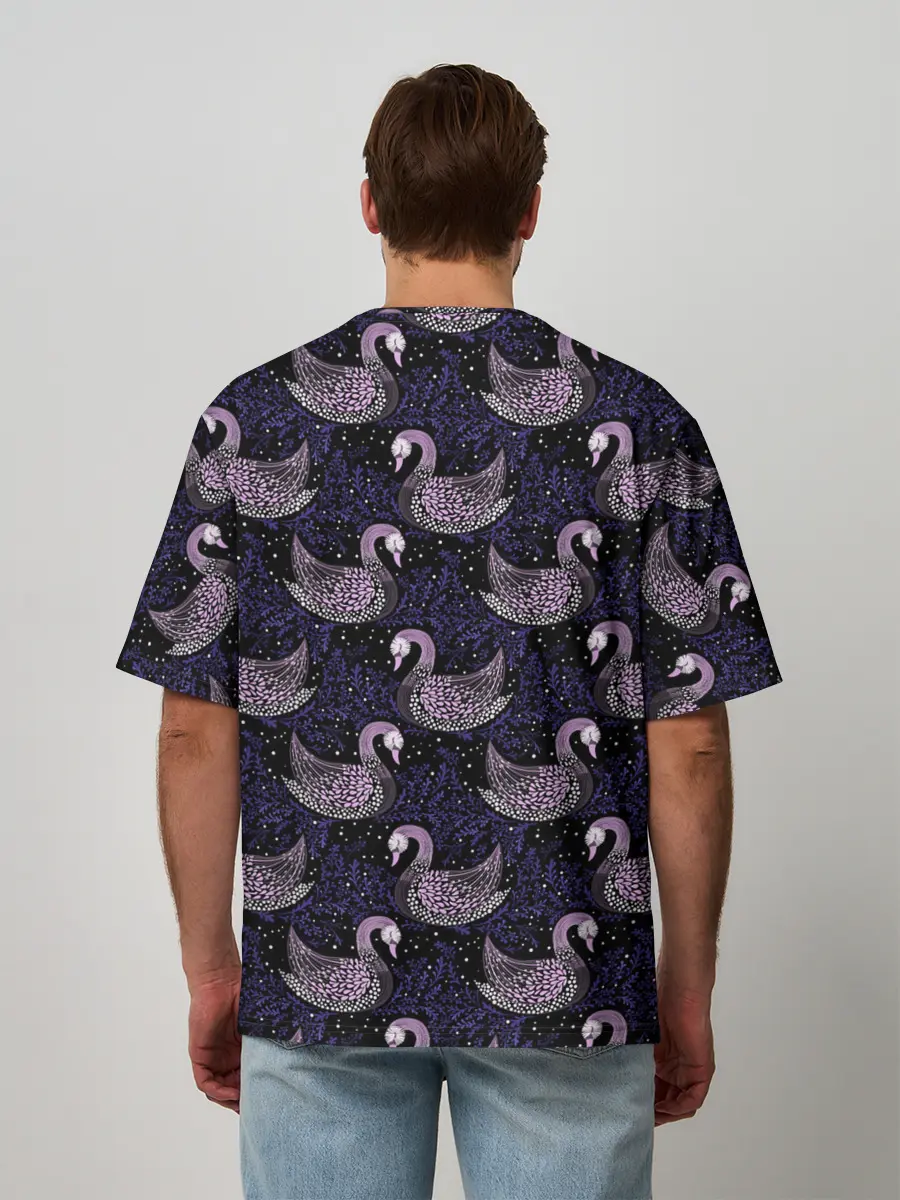 Мужская футболка оверсайз / Лебеди из бисера