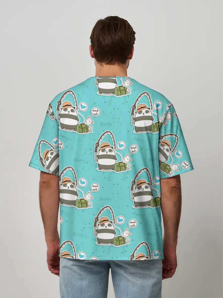 Мужская футболка оверсайз / Панда на рыбалке