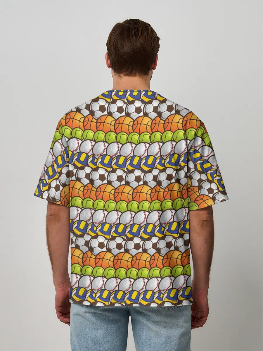 Мужская футболка оверсайз / Спорт с мячом