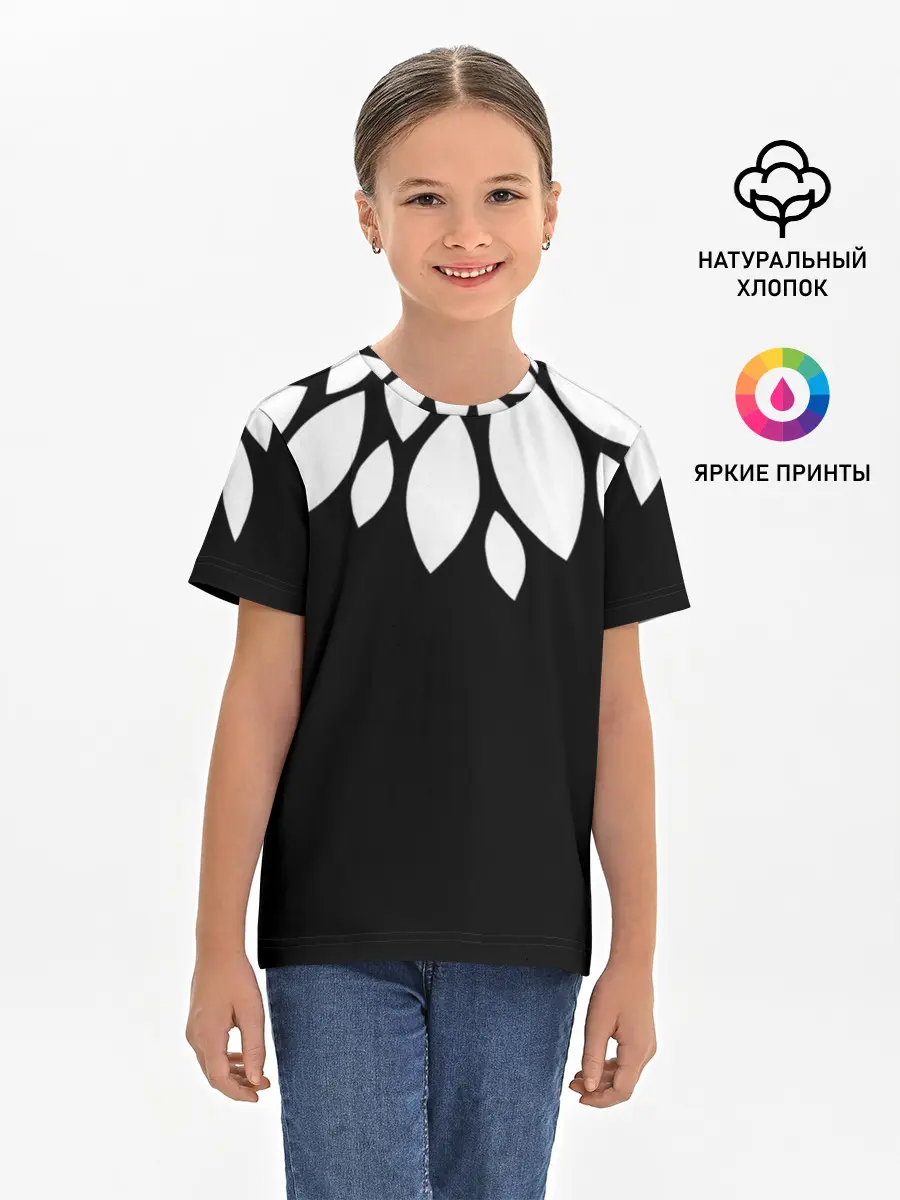 Детская базовая футболка / Лепестки