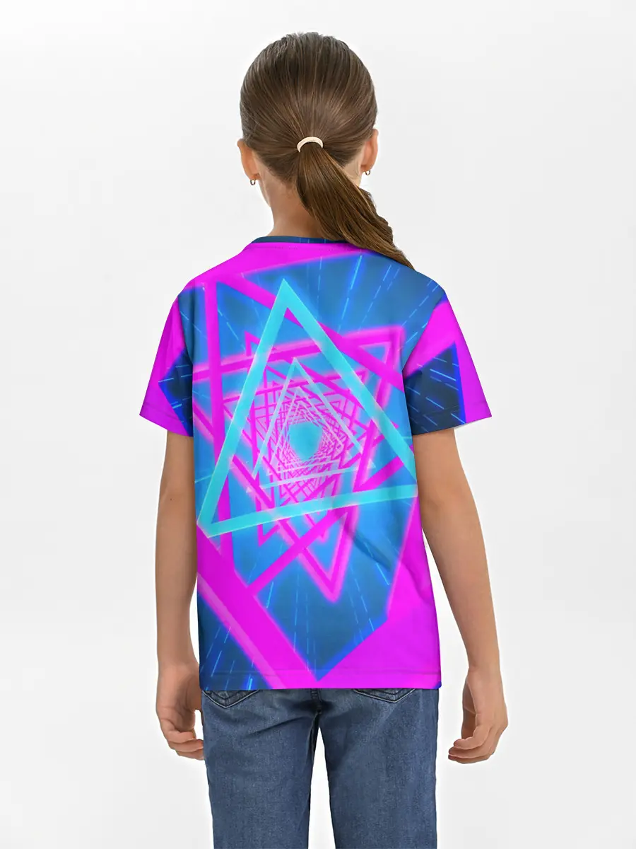 Детская базовая футболка / MUSIC NEON