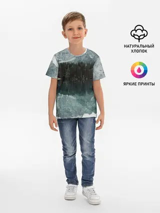 Детская базовая футболка / отражение горы в озере
