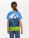 Детская базовая футболка / Горы пейзаж природа вектор