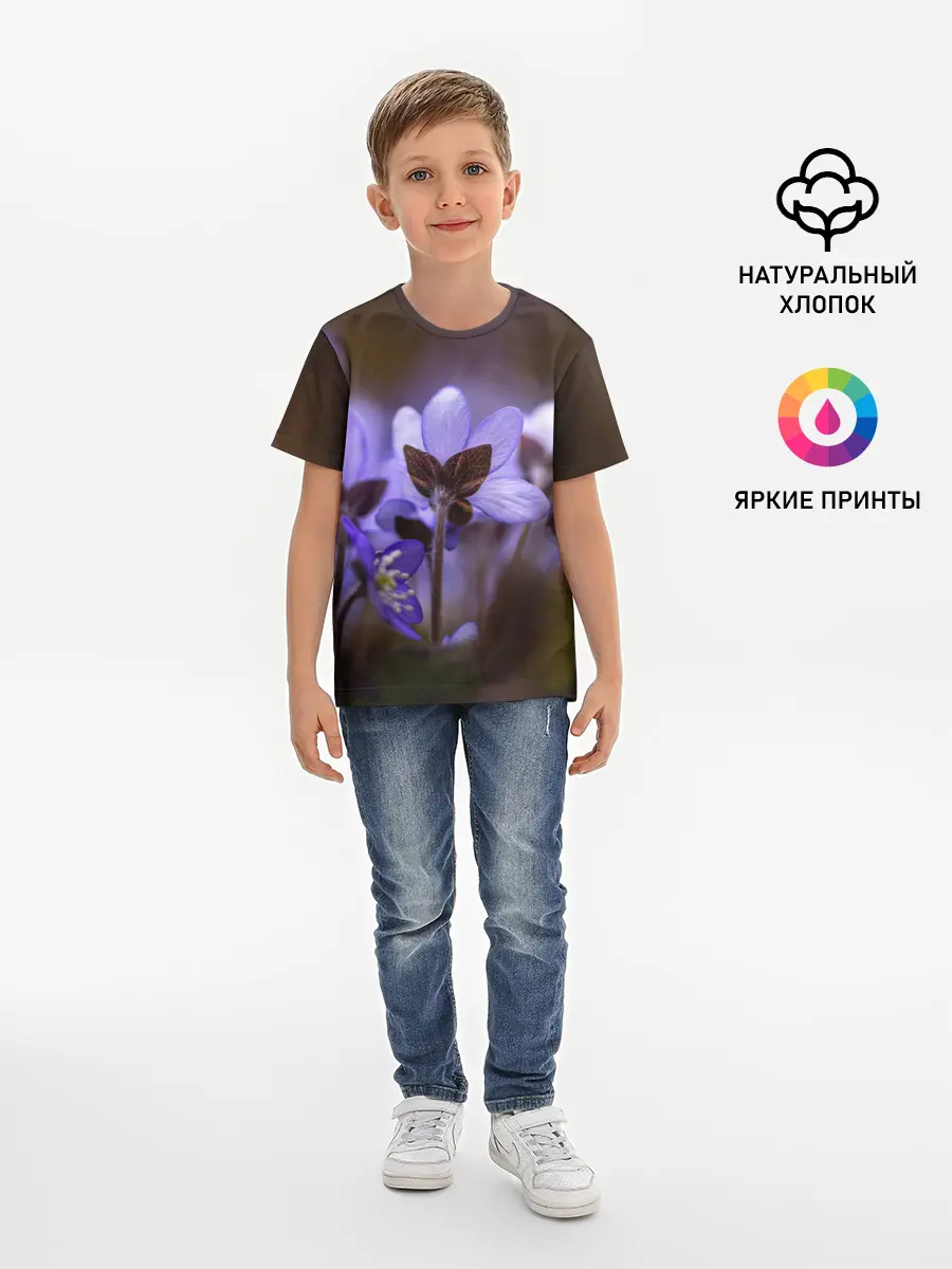 Детская базовая футболка / хрупкий цветок фиалка