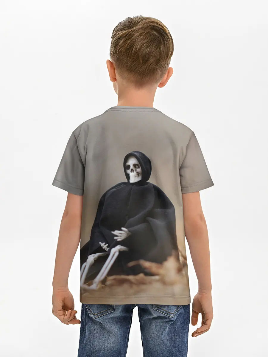 Детская базовая футболка / Сидячий Скелет