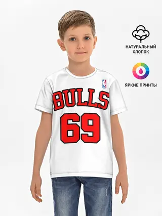 Детская базовая футболка / Баскетболисты из клипа OLALA