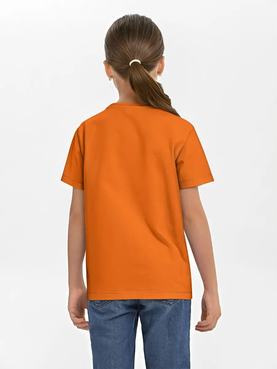 Детская базовая футболка / Человек-Бензопила на голубом фоне