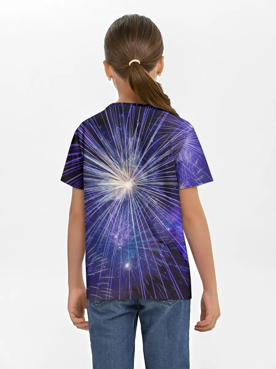 Детская базовая футболка / Фейерверк