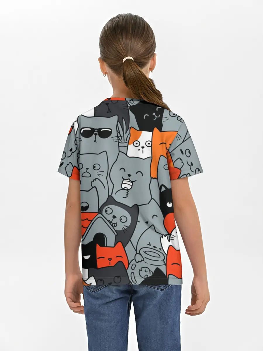 Детская базовая футболка / Разноцветные коты